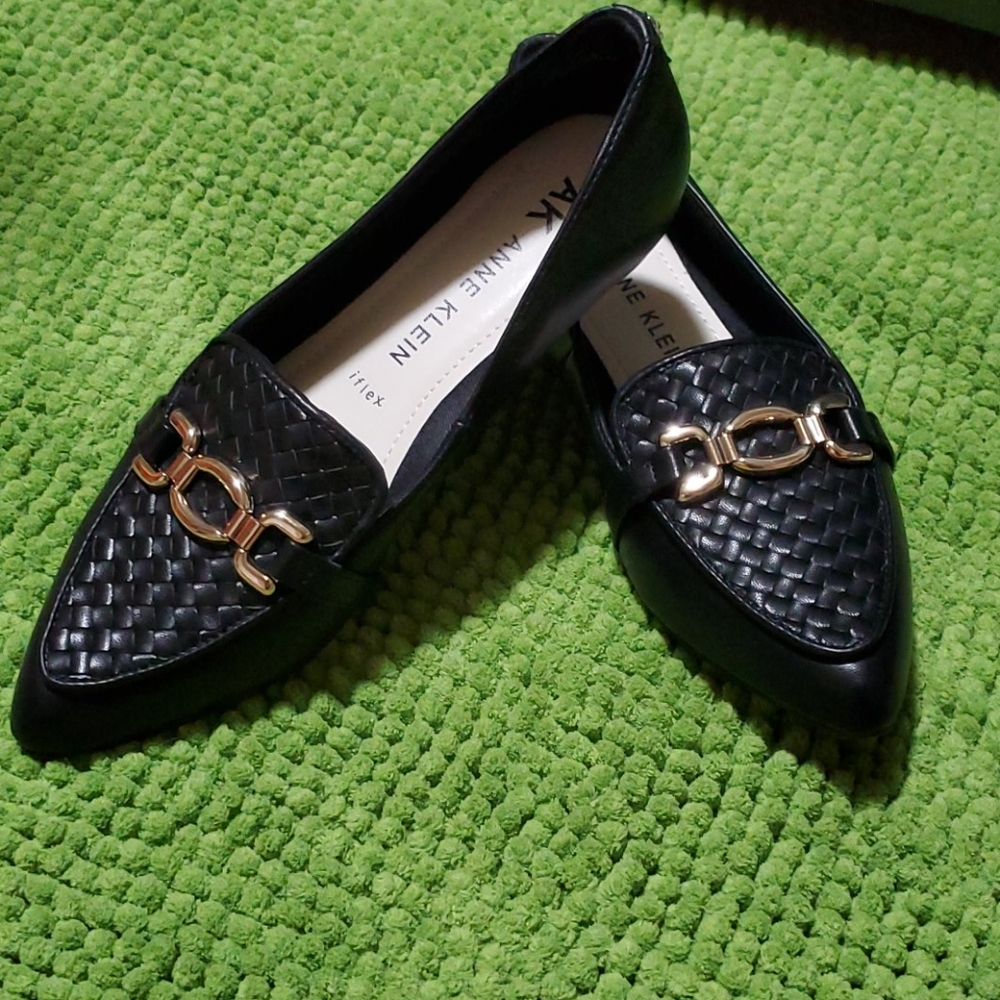 Anne Klein Akolman Basketweave Pointed Toe Flats